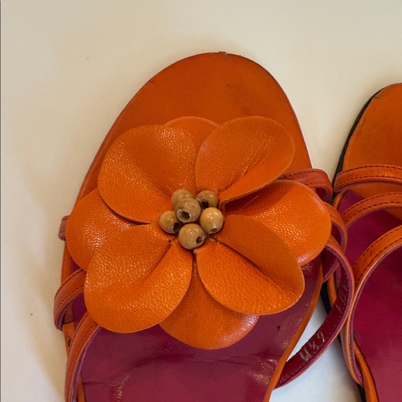 Emanuel Ungaro Orange Sandals with Floral Detail - Picture 3 of 8